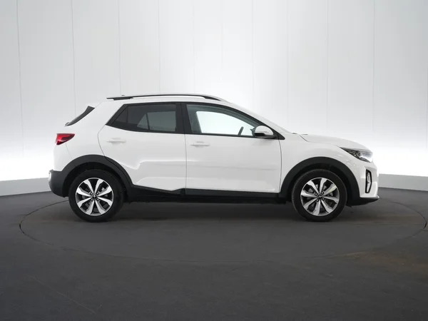 Kia Stonic (2025) — foto 22 van 25