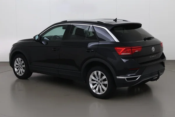 Volkswagen T-Roc (2019) — foto 15 van 21