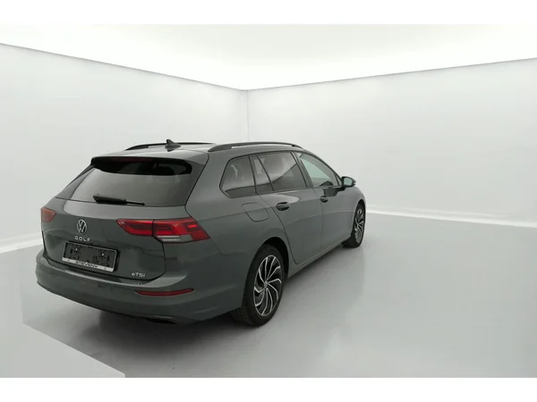 VOLKSWAGEN Golf VIII SW (2022) — foto 2 van 35