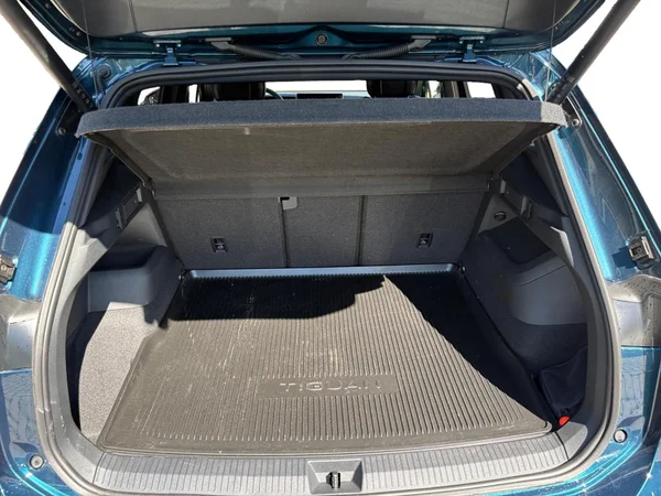VOLKSWAGEN Tiguan (2026) — foto 14 van 24