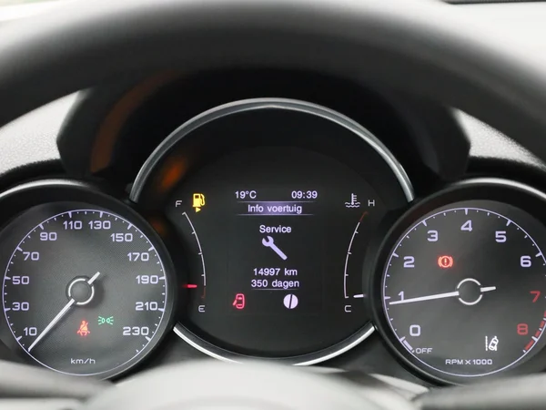 Fiat 500X (2023) — foto 39 van 40