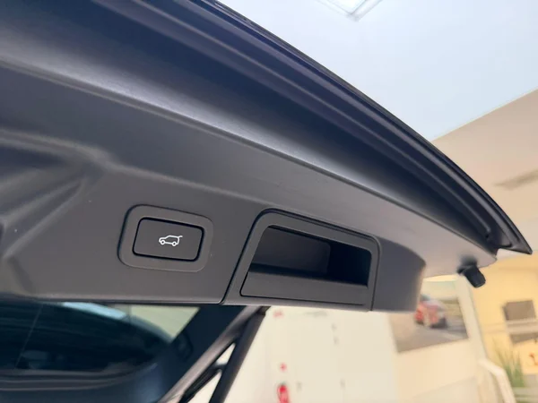 Land Rover Range Rover Velar (2021) — foto 28 van 28