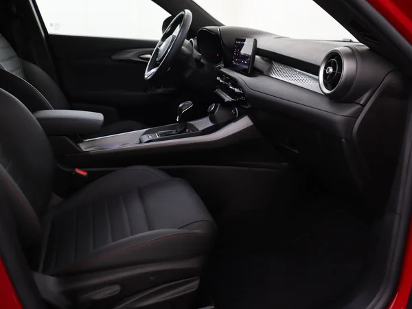 Alfa Romeo Tonale (2023) — foto 3 van 29