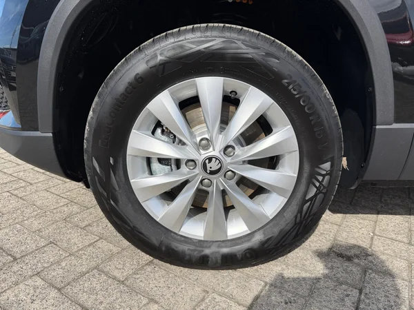 SKODA Karoq (2026) — foto 13 van 20