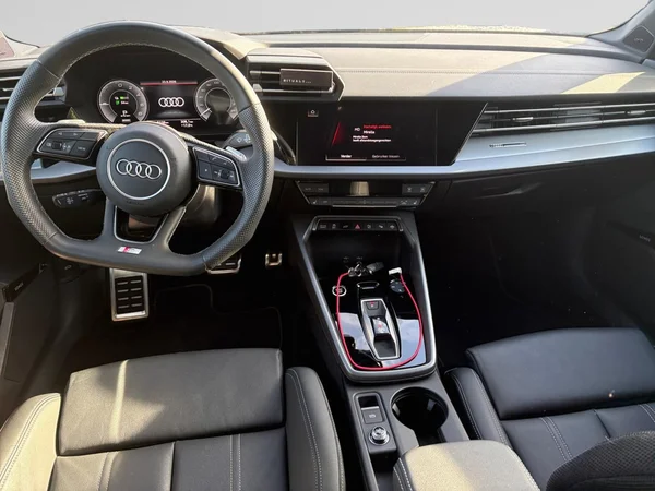 AUDI A3 Allstreet PHEV (2025) — foto 24 van 24