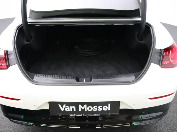 Mercedes-Benz CLA (2025) — foto 10 van 32