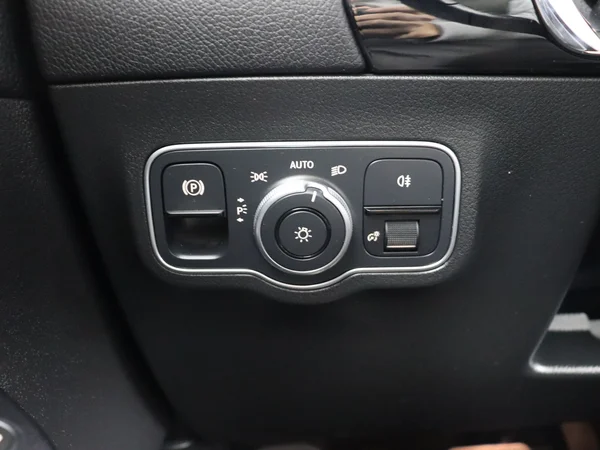 MERCEDES GLA 250 (2022) — foto 20 van 31