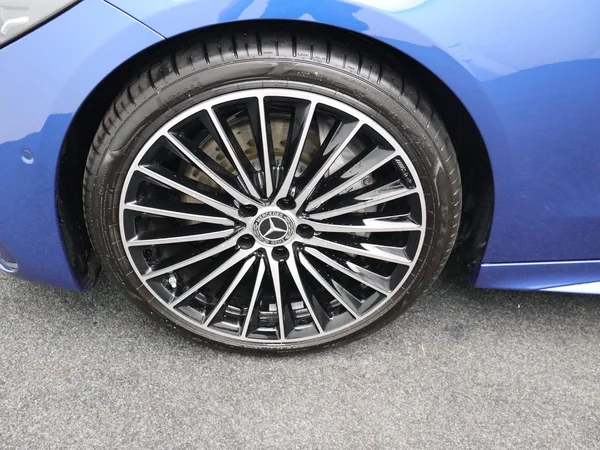 Mercedes-Benz C-Klasse (2026) — foto 25 van 27