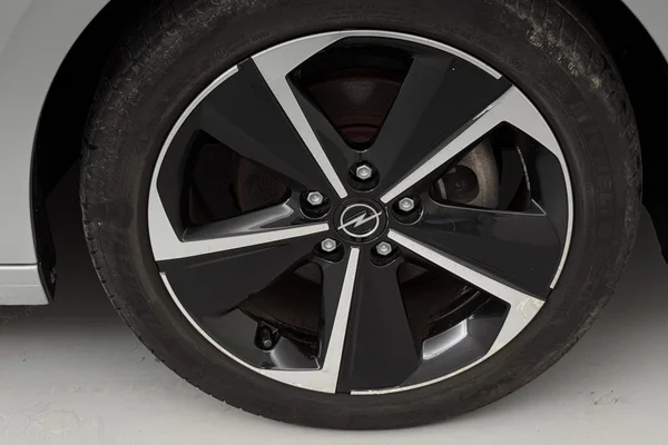 Opel Astra (2024) — foto 19 van 33