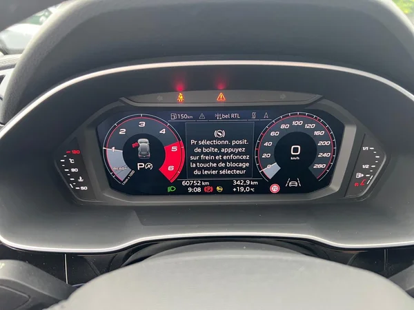 AUDI Q3 Dsl (2023) — foto 17 van 18