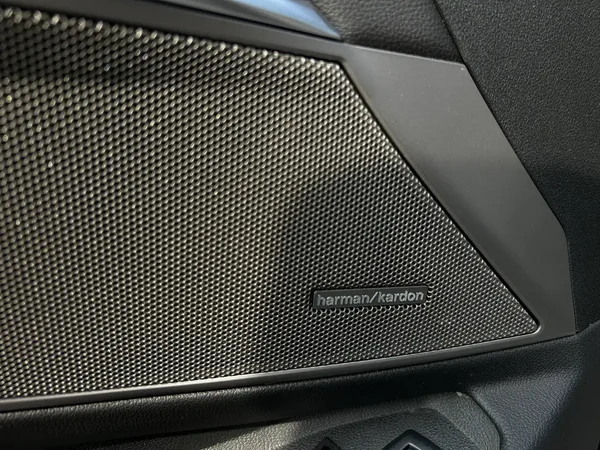 Bmw 330 (2021) — foto 3 van 31