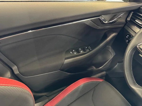 SKODA Scala (2024) — foto 7 van 24