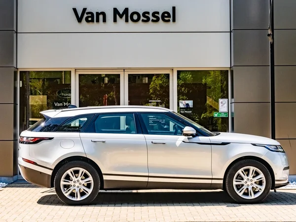 Land Rover Range Rover Velar (2021) — foto 23 van 25