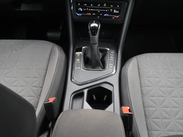 Volkswagen Tiguan (2023) — foto 4 van 26