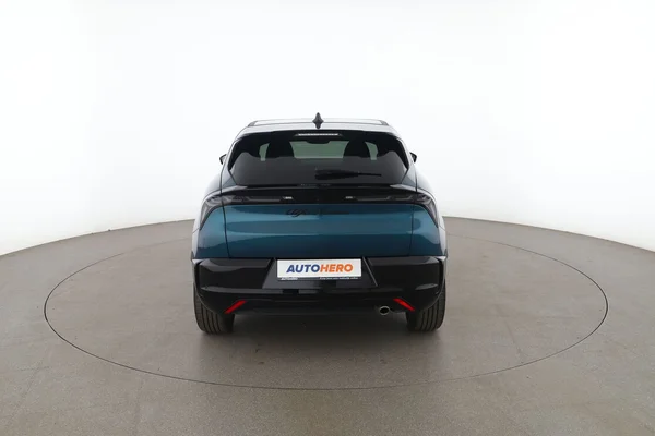 Alfa Romeo Junior (2025) — foto 11 van 16