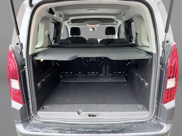 Peugeot Rifter (2023) — foto 6 van 16