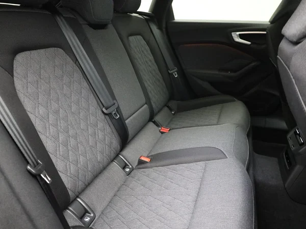 AUDI A5 Avant e-hybrid (PHEV) (2025) — foto 23 van 23