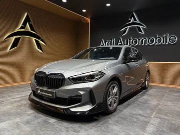 Bmw 118 (2024)