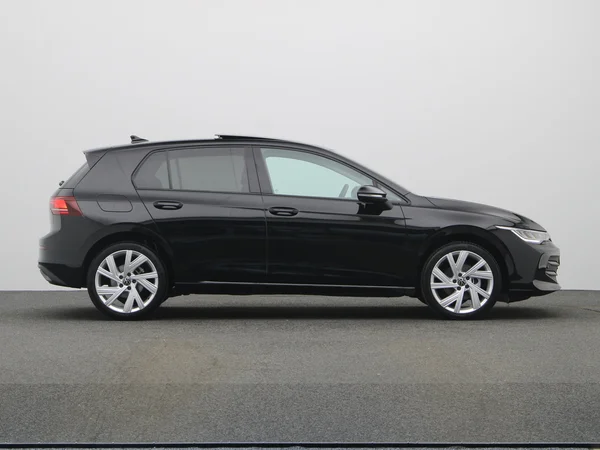 VOLKSWAGEN Golf VIII (2025) — foto 15 van 20