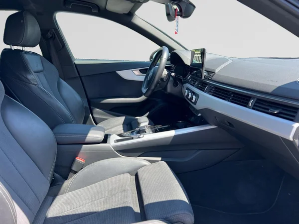AUDI A4 Avant Dsl (2023) — foto 3 van 18