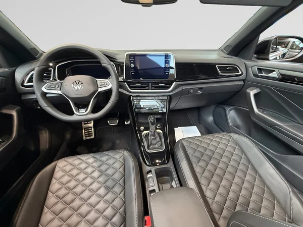 VOLKSWAGEN T-Roc Cabriolet (2026) — foto 15 van 16