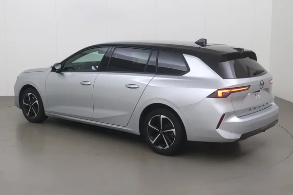 Opel Astra Sports Tourer (2025) — foto 8 van 14