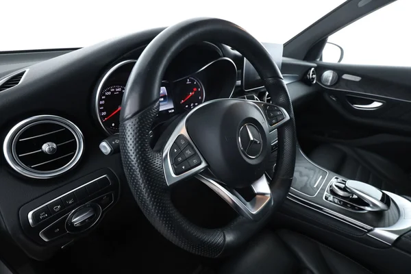 Mercedes-Benz GLC-Klasse (2018) — foto 2 van 16