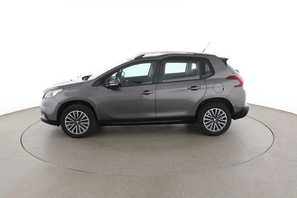 Peugeot 2008 (2008) — foto 9 van 16