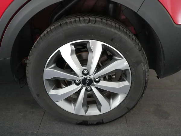 Kia Stonic (2025) — foto 6 van 21