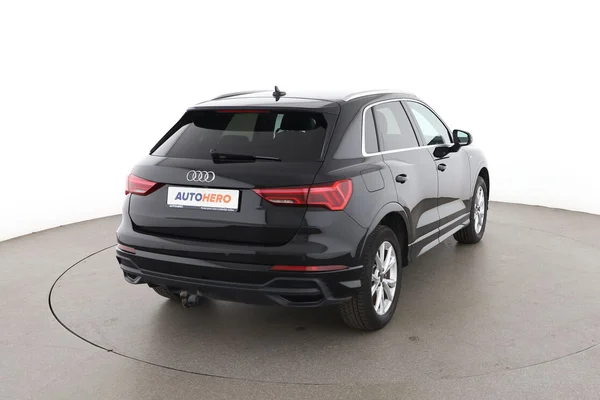 Audi Q3 (2023) — foto 12 van 16