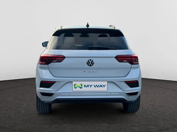 VOLKSWAGEN T-Roc (2021) — foto 15 van 20