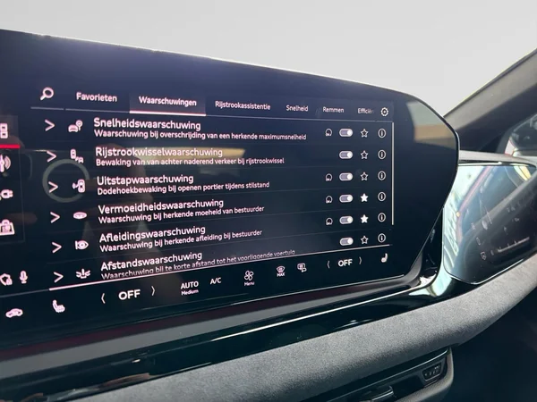 AUDI A5 Avant e-hybrid (PHEV) (2025) — foto 10 van 23