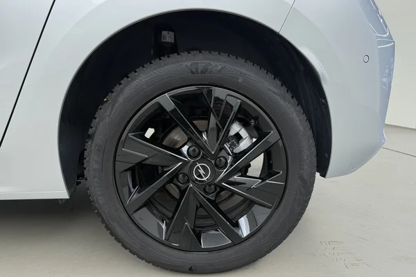Opel Corsa (2025) — foto 17 van 20