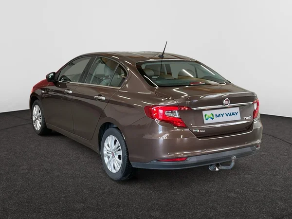 FIAT Tipo Sedan (2016) — foto 16 van 22