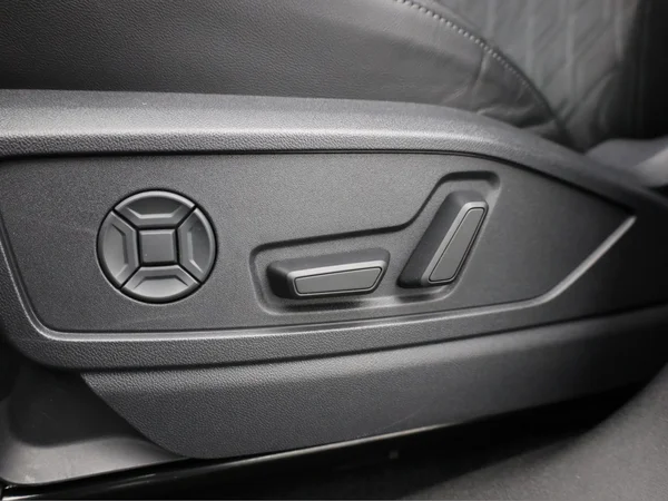 AUDI Q5 Sportback (2025) — foto 8 van 24