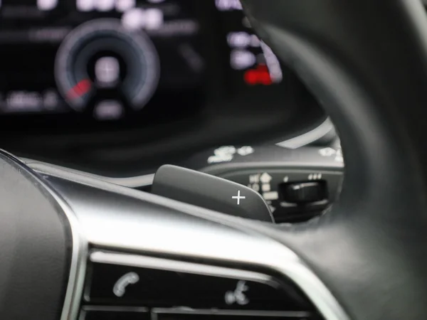 Audi A6 (2022) — foto 26 van 45
