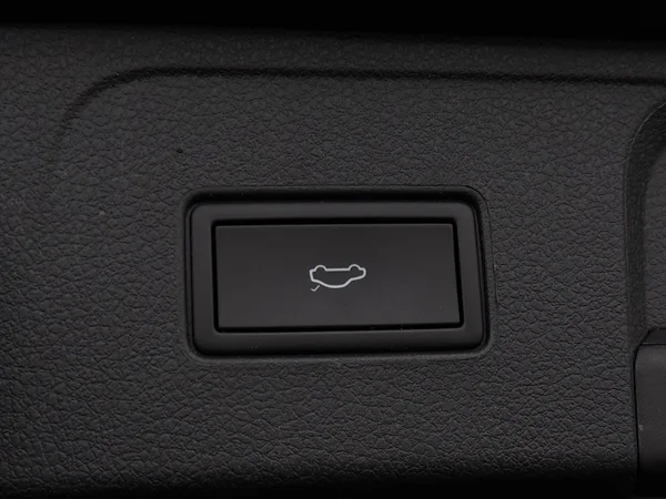 VOLKSWAGEN Passat Variant (2022) — foto 22 van 33