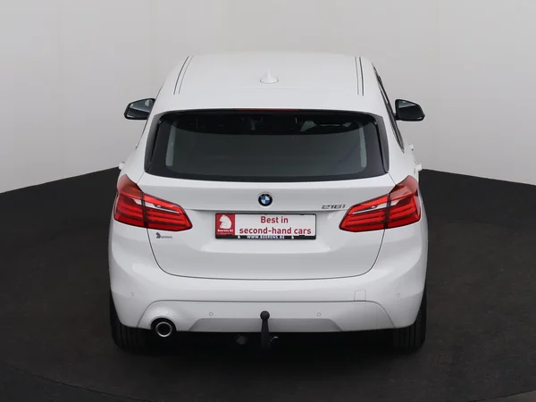 BMW 216 (2021) — foto 27 van 30