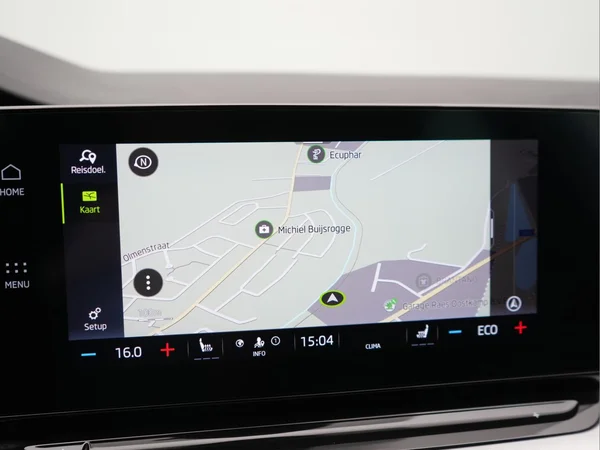 SKODA Octavia SW PHEV (2021) — foto 21 van 30