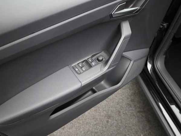 SEAT Arona (2023) — foto 5 van 19