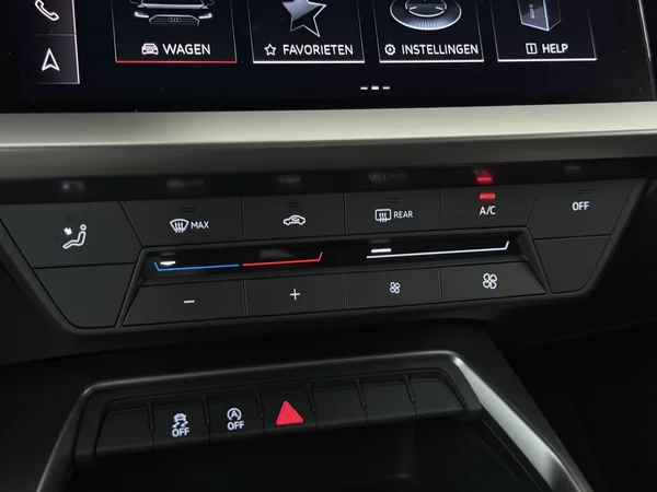 AUDI A3 (2022) — foto 17 van 27