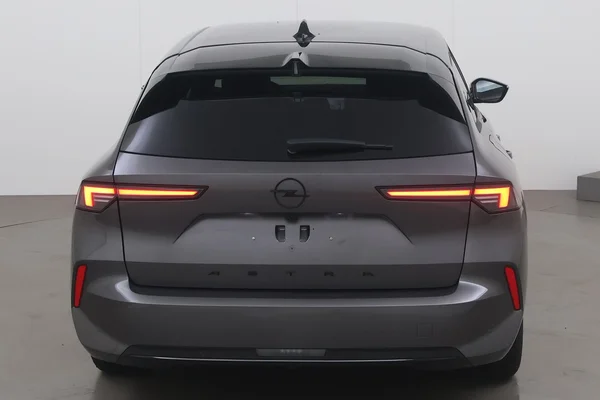 Opel Astra Sports Tourer (2025) — foto 11 van 16