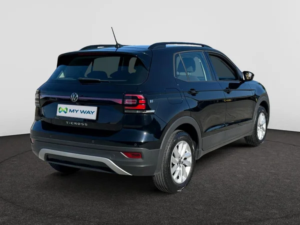 VOLKSWAGEN T-Cross (2023) — foto 9 van 16