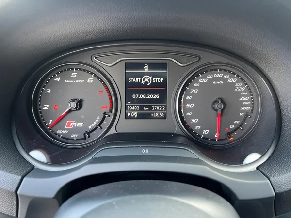 AUDI RS3 Sportback (2021) — foto 6 van 24