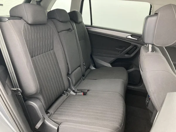 VOLKSWAGEN Tiguan Allspace (2022) — foto 27 van 35