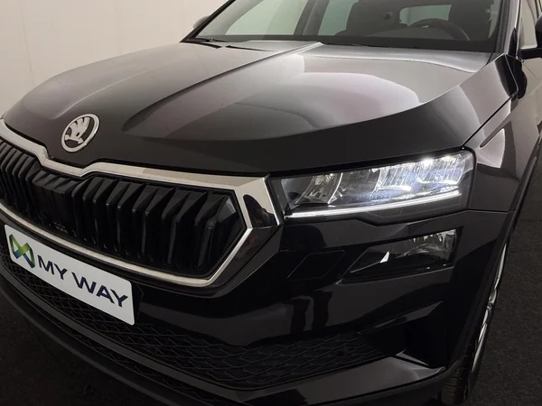 SKODA Karoq (2025) — foto 6 van 18
