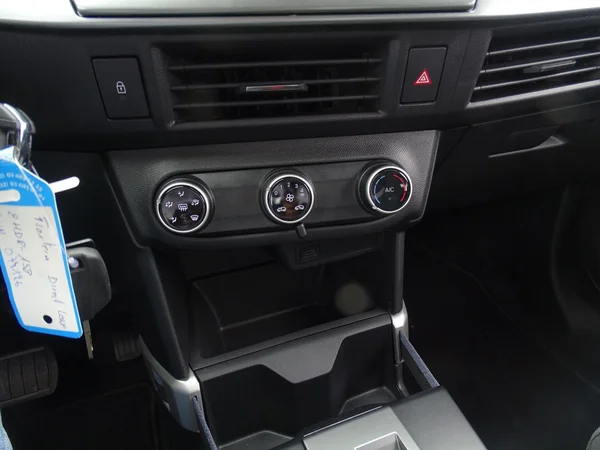 Opel Frontera (2025) — foto 11 van 27