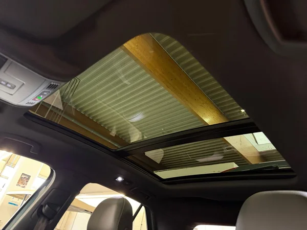 VOLKSWAGEN T-Roc (2026) — foto 13 van 24