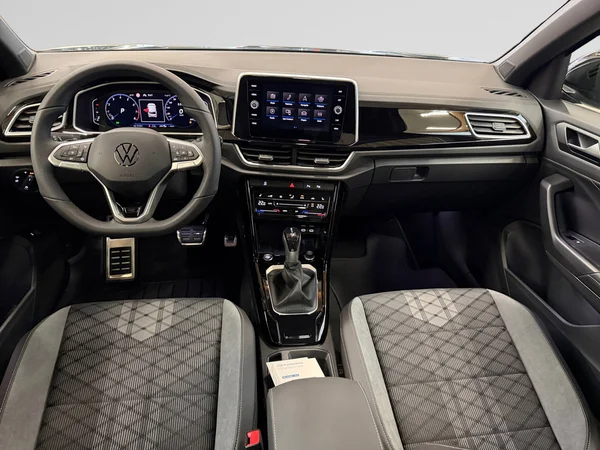 VOLKSWAGEN T-Roc (2026) — foto 13 van 24