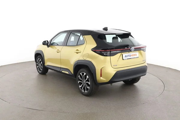 Toyota Yaris (2024) — foto 10 van 16